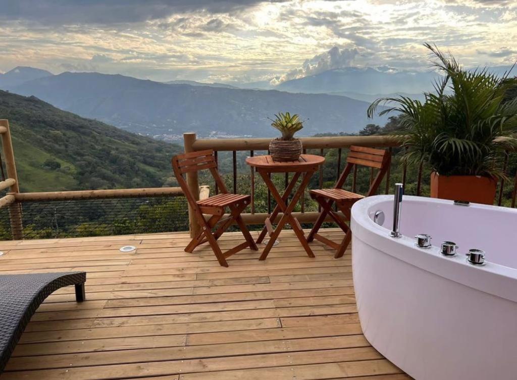 Nalua Glamping Y Hotel San Jerónimo Εξωτερικό φωτογραφία