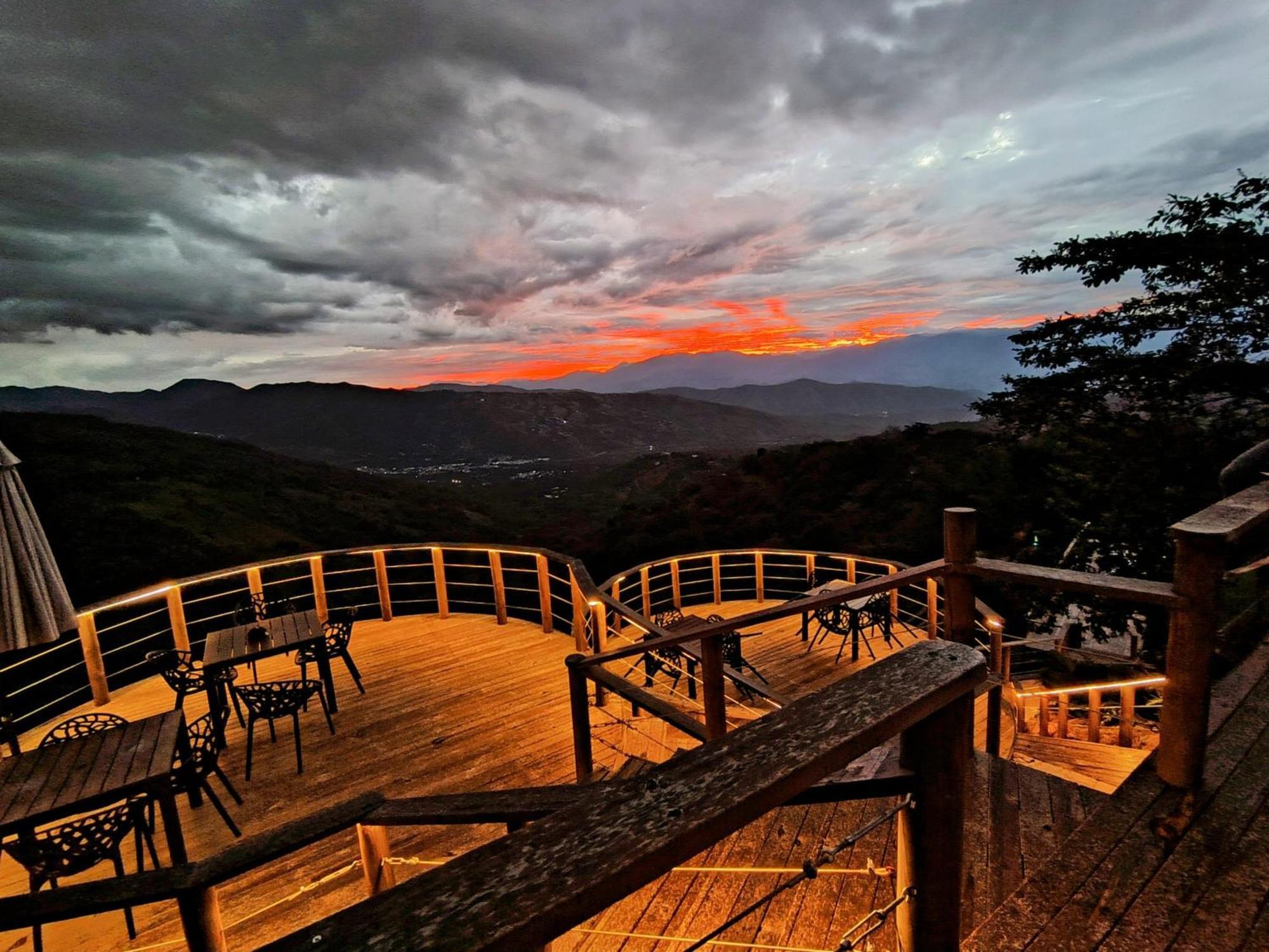 Nalua Glamping Y Hotel San Jerónimo Εξωτερικό φωτογραφία