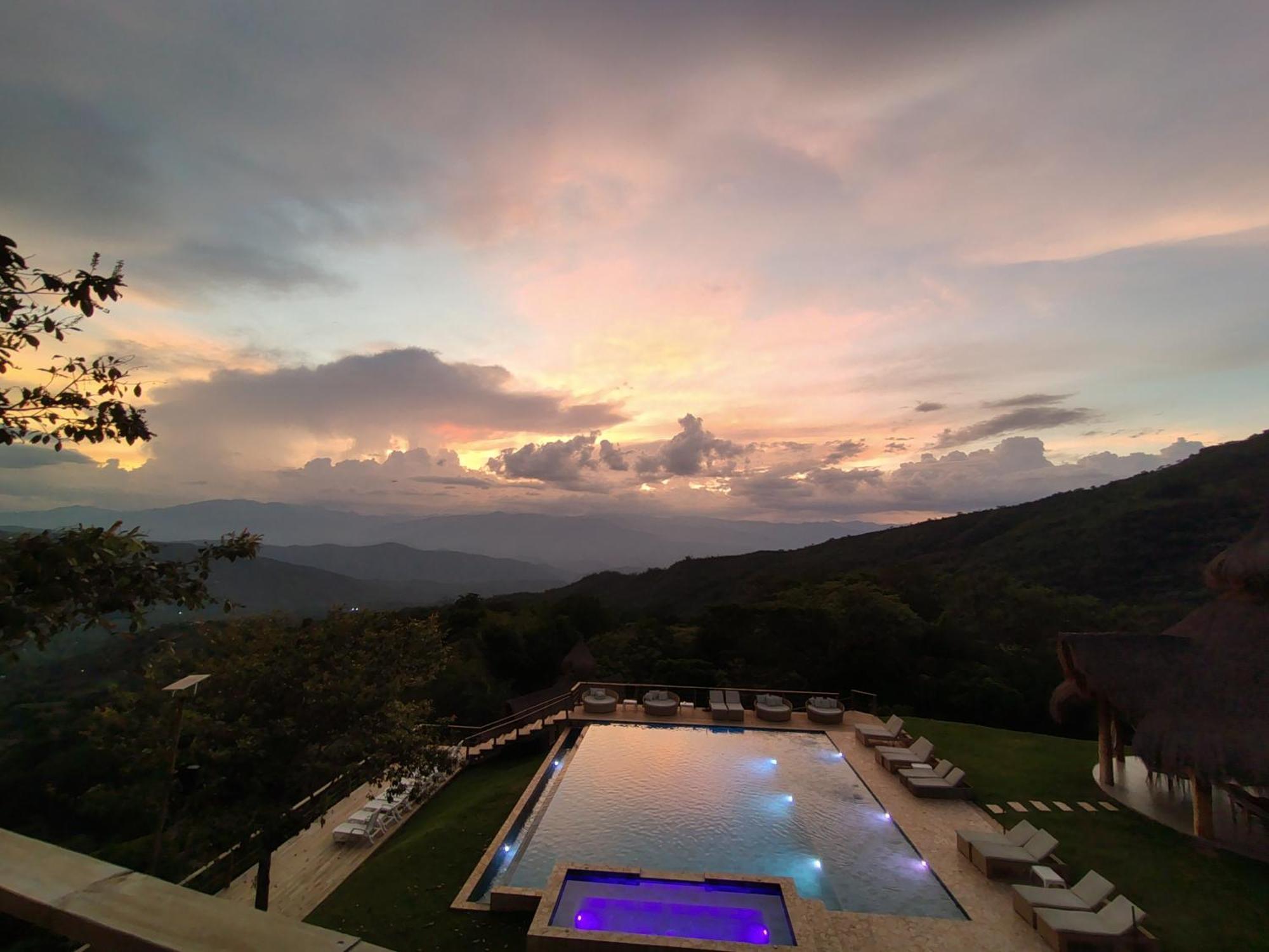 Nalua Glamping Y Hotel San Jerónimo Εξωτερικό φωτογραφία